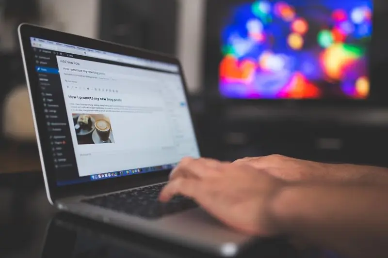 Lo stesso titolo di un blog in Title Case e in tipo frase